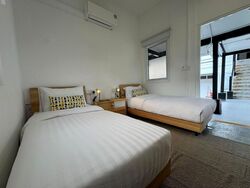 Admiralty Road East (D27), Detached #524752191